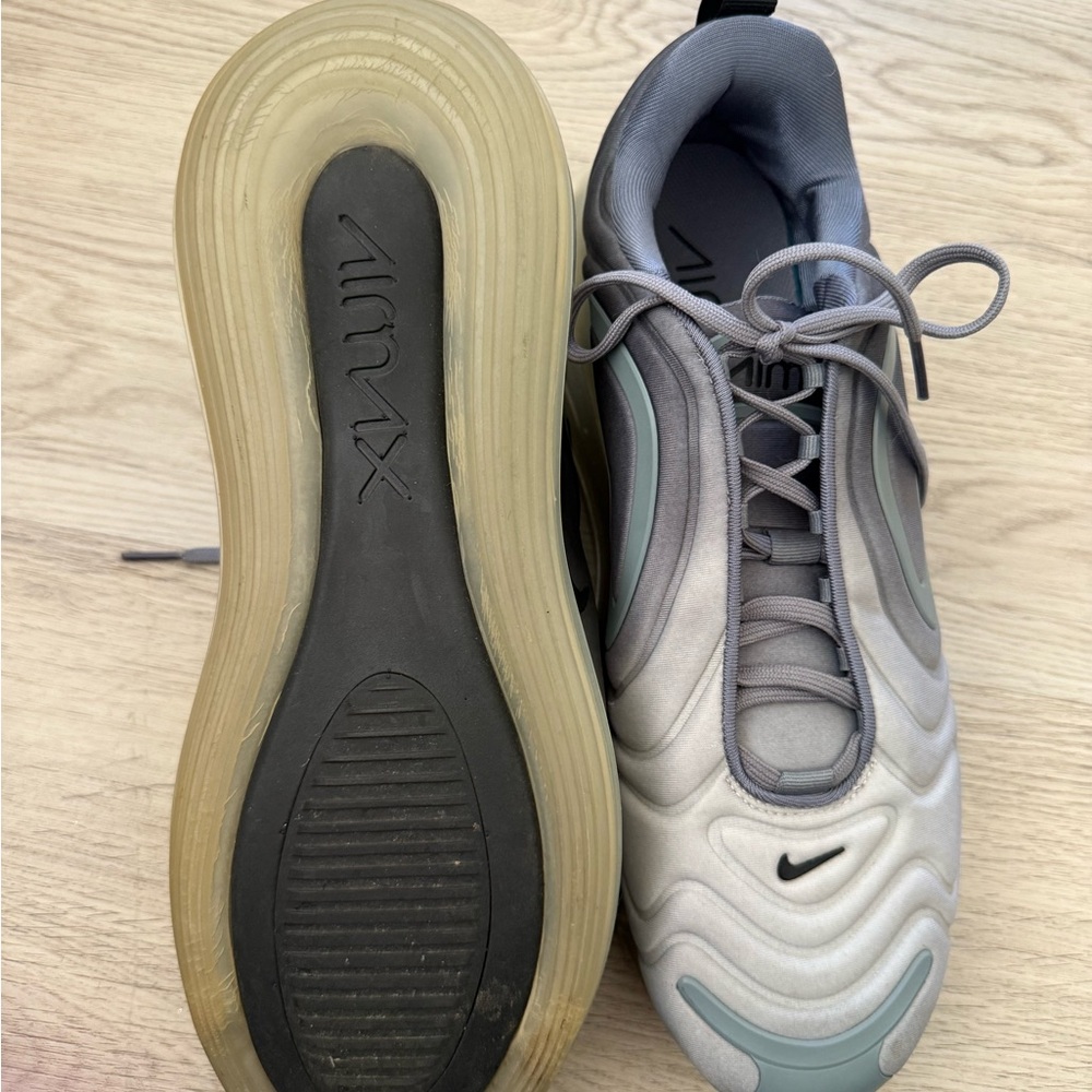 Nike Air Max 720 Cool Grey Sneakers Shoes Men’s Size 12 Rubber Tread - Picture 10 of 12